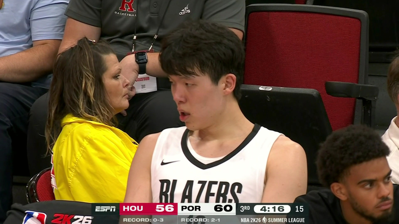 火箭负开拓者例赛科比嘴电视串场震撼的简单介绍