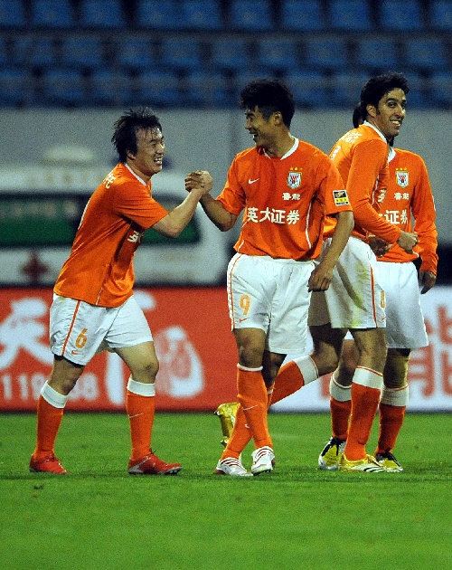 PG电子官方-关于青岛中能主场战胜对手，中超保级压力稍减的信息