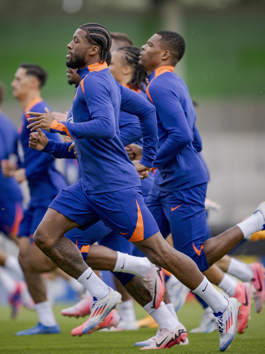 欧洲杯预选赛精彩瞬间抢先看，强队角逐的简单介绍