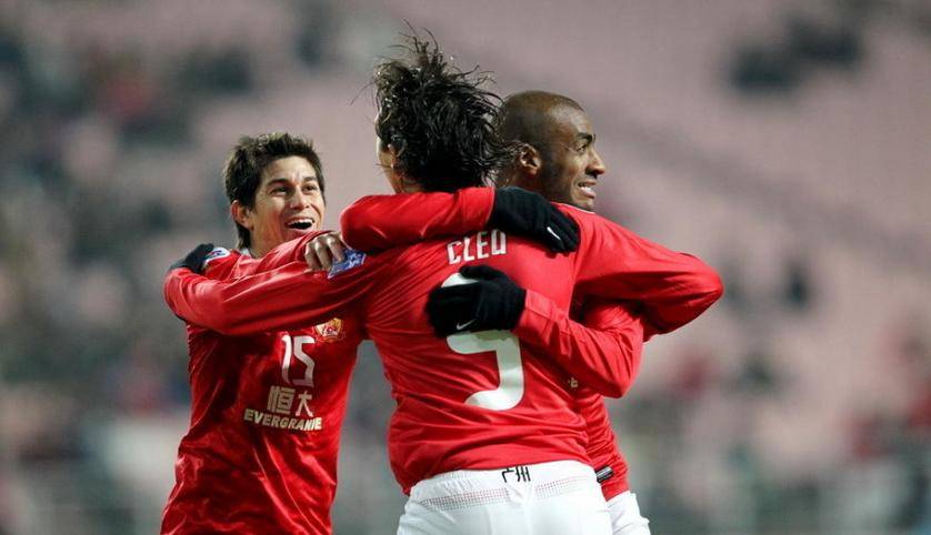 恒大外援因伤长期缺阵，球队急需找到替补方案