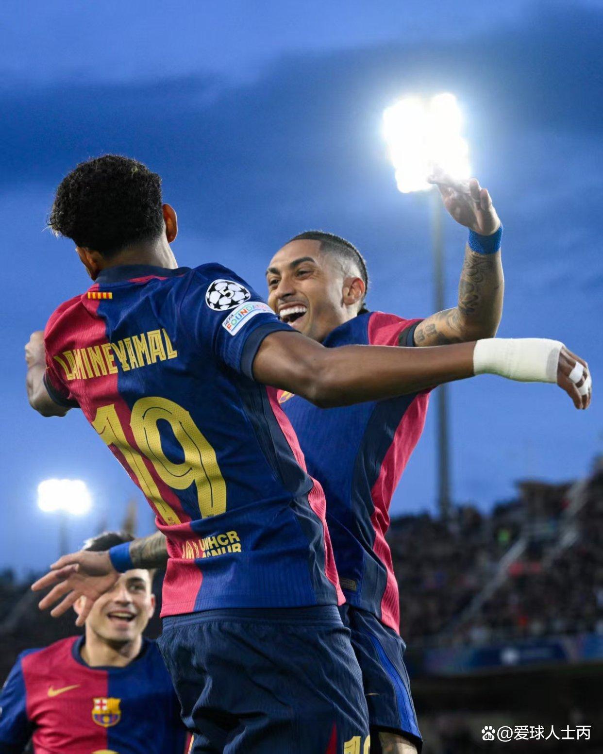 PG电子线上登入-梅西独中两元！巴萨大胜拜仁晋级欧冠的简单介绍