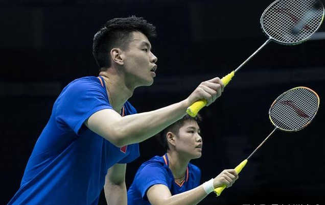 包含印度队绝杀韩国队，黄鸭组合关键制胜的词条