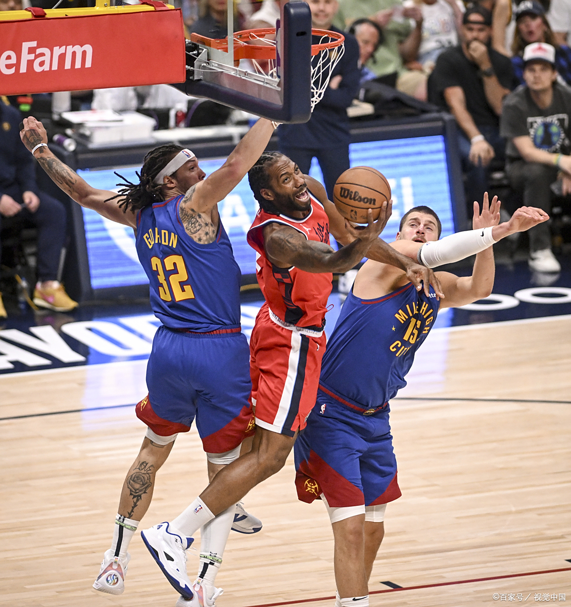 尼克斯险胜南韩男篮，乔治·希尔送出助攻