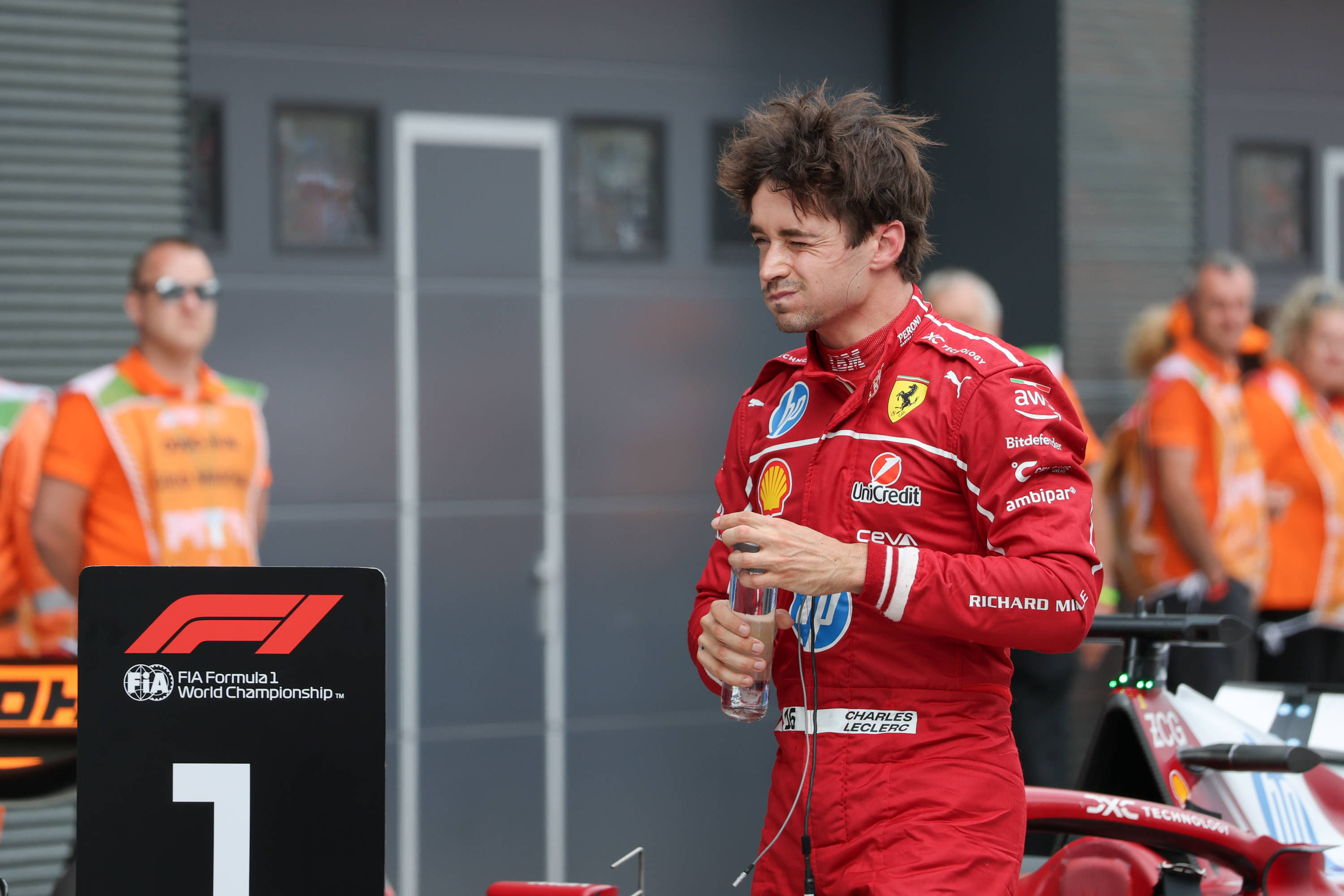 关于法拉利碾压红牛二队,勒克莱尔带队取胜的信息 关于法拉利碾压红牛二队,勒克莱尔带队取胜的信息