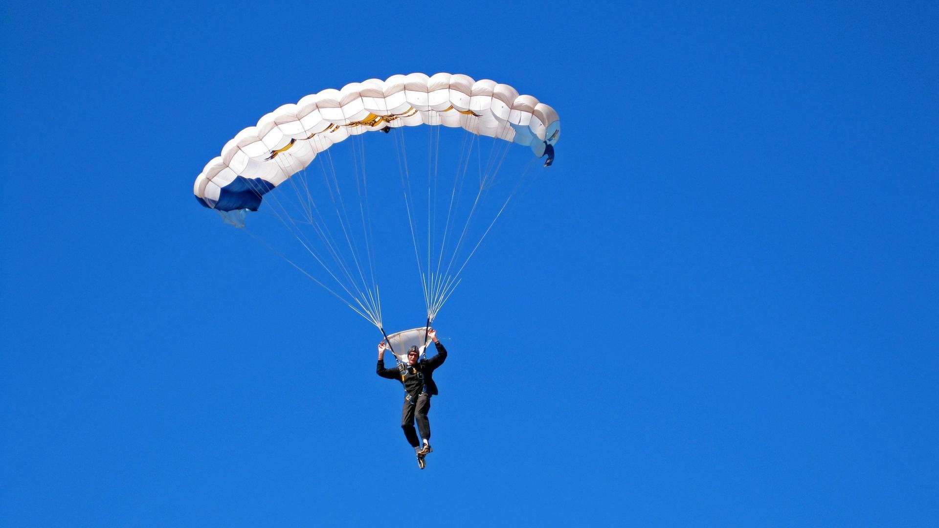 绝境天使,迪马利亚爆发撕裂防线,突尼斯决胜局奇迹带走英格兰